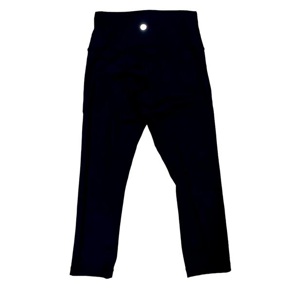 Lululemon black crop athletic gym pants 6 - Picture 1 of 3